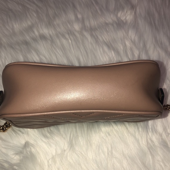 The mini Gucci Marmot chain shoulder bag. Dusty pink. - Picture 8 of 16
